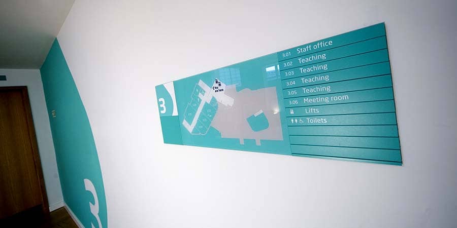 into london university signbox directory signage wayfinding